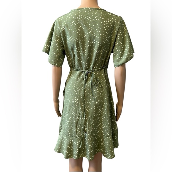Green Polka Dot Wrap Dress - Picture 4 of 5
